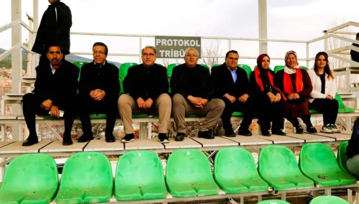 Çameli Belediye Başkanı Cengiz Arslan, Çameli Belediyespor’u maçta yalnız bırakmadı