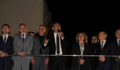 CHP Genel Başkanı Özgür Özel: Hiçbir siyasi parti ile ittifak içerisinde değiliz