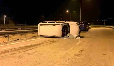 İnegöl’de kaza: Takla atan araç 50 metre sürüklendi, 4 kişi yaralandı