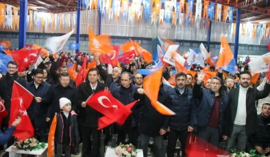 Uşak’ta AK Parti İl Başkanlığınca ‘Büyük Yürüyüş’ düzenlendi