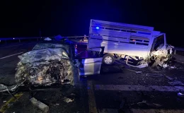 Bingöl’de otomobil ile kamyonetin çarpıştığı kazada ölü sayısı 3’e yükseldi