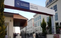 Burdur’un Gölhisar ilçesinde Kredi ve Yurtlar Kurumu yurdunda yangın çıktı