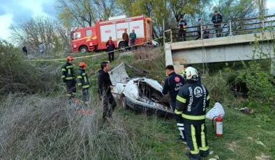 Denizli’de Motosiklet ile Otomobil Çarpıştı: 3 Kişi Hayatını Kaybetti