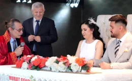 Erdal Beşikçioğlu, Belediye Başkanı olarak ilk nikahı kıydı
