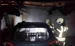 Kadıköy’de bir binanın otoparkında yangın çıktı