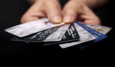 Kredi kartında aylık azami akdi faiz yüzde 4,25’e yükseltildi