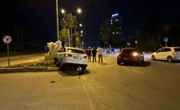Mersin’de kontrolsüz kavşakta çarpışma: 5 kişi yaralandı
