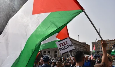 Roma’da İsrail’in Filistin topraklarını işgali protesto edildi