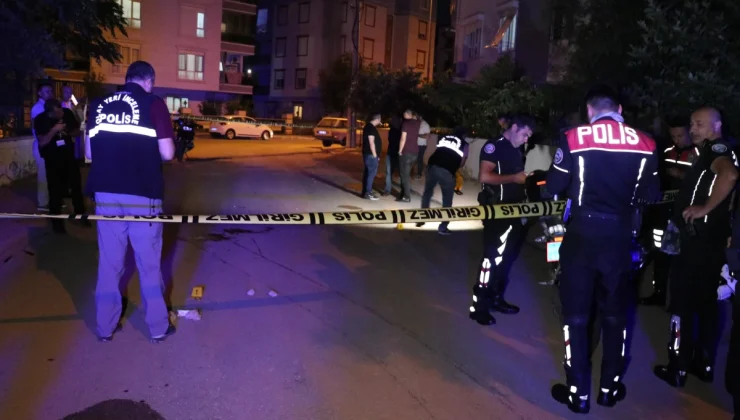 Antalya’da Psikolojik Sorunları Olan Bir Kişi Annenin Evinde Rehin Aldı