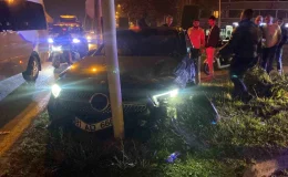 Düzce’de otomobil ile hafifi ticari araç çarpıştı: 3 yaralı