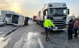 Eskişehir-Ankara Karayolu’nda Tırın Arkadan Çarptığı Otobüs Başka Bir Tıra Çarptı