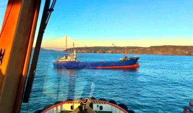 İstanbul Boğazı’nda Gemi Trafiği Askıya Alındı