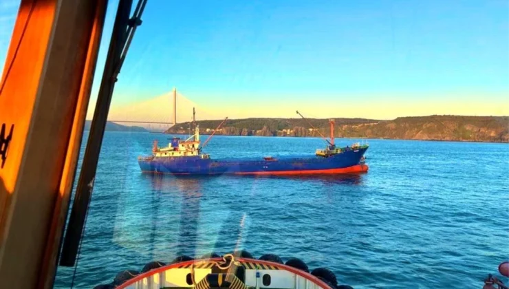 İstanbul Boğazı’nda Gemi Trafiği Askıya Alındı