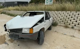 Bilecik’te Kontrolden Çıkan Otomobilin İstinat Duvarına Çarpması Sonucu 1 Kişi Yaralandı