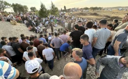 Mazıdağı’nda Yangında Hayatını Kaybeden 8 Vatandaş Toprağa Verildi